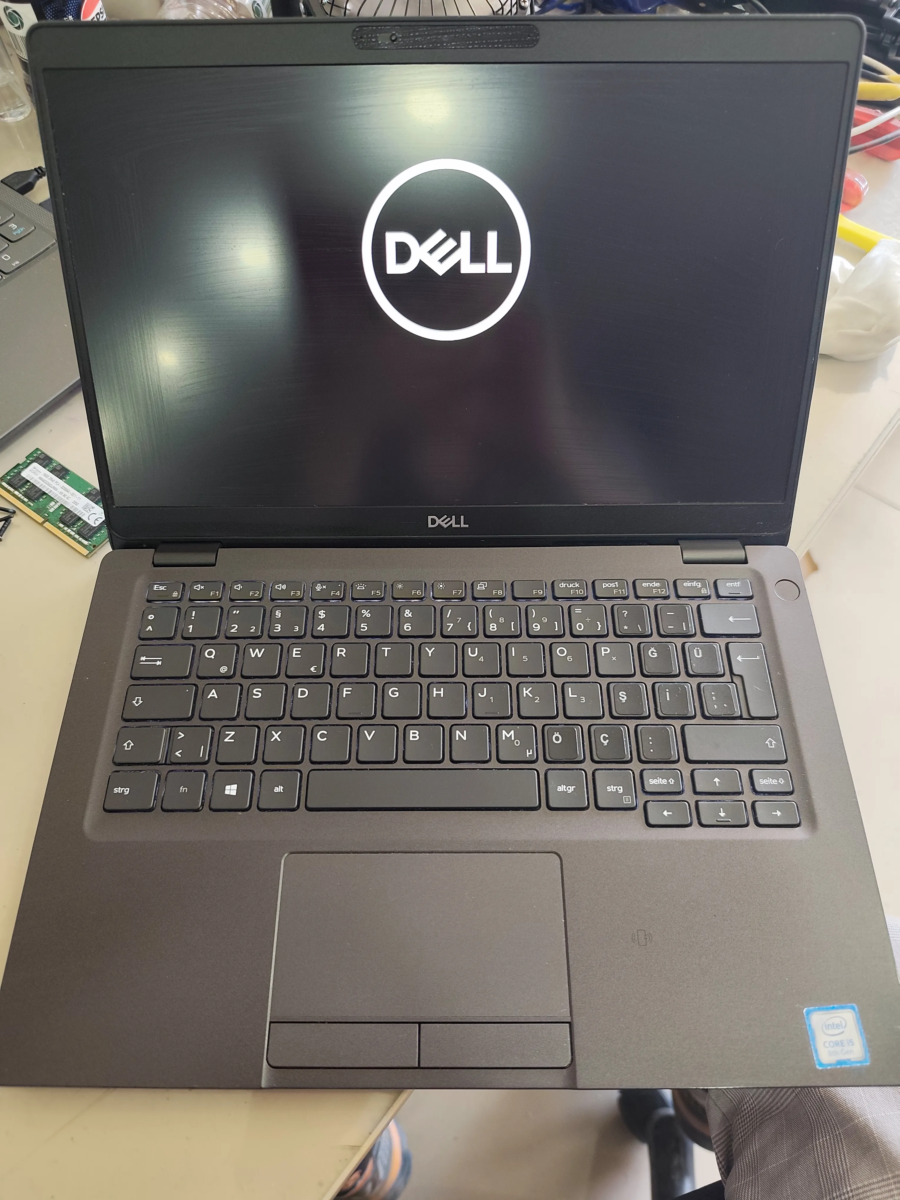 Dell Delli4 8n - i5 8 nesil 4 GB 128 GB price_label: 7000 TL