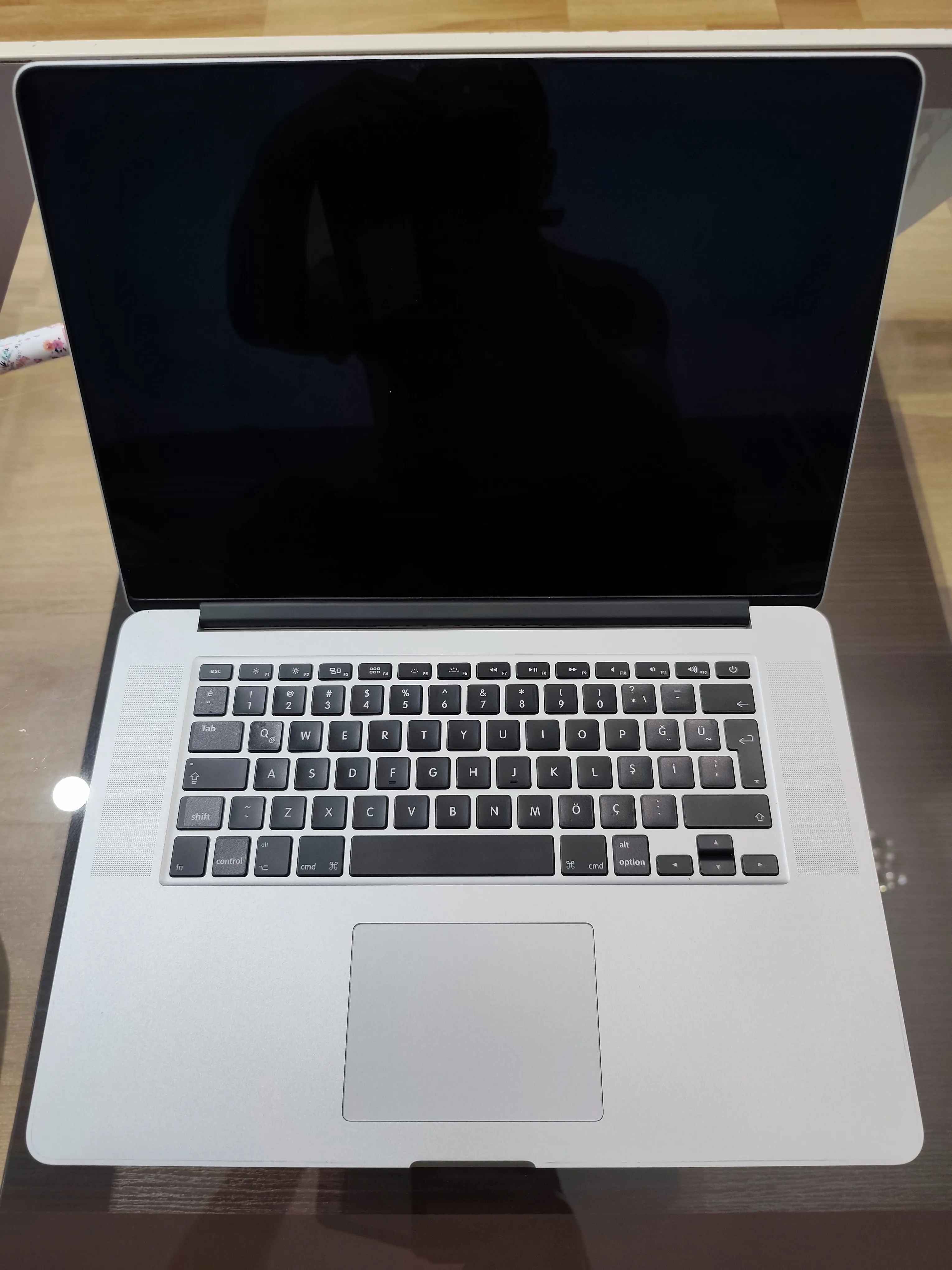 Apple Macpro 2015 i7 - Intel Core i7 16 GB 256 GB price_label: 13000 TL